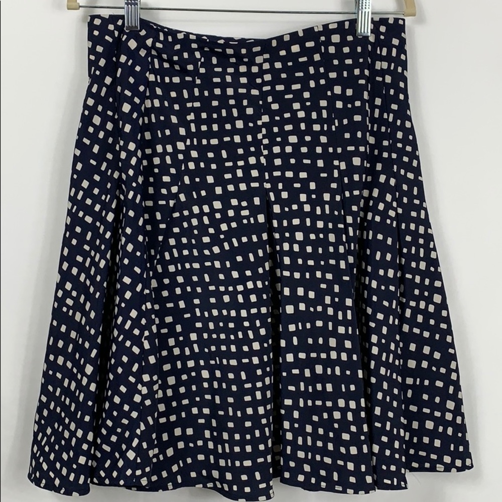 That Woman navy blue/beige pleated skirt 12